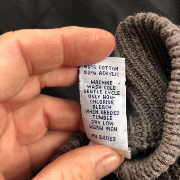 GAP Women's Gray Button-Up Sweater - Picture 9 of 11